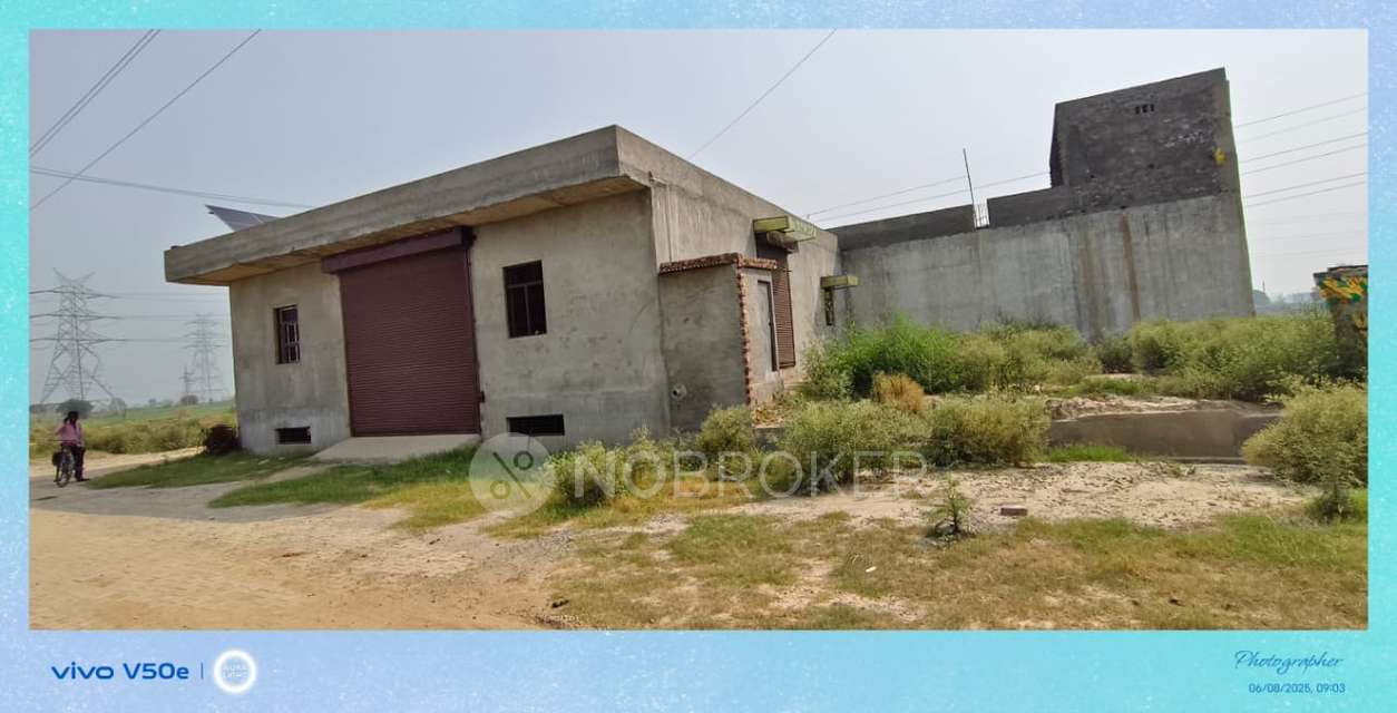 Godown/Warehouse in Srm University Modinagar, Ghaziabad for Rent 