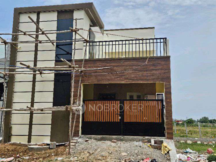 2 BHK House For Sale  In Kozhumanivakkam, Mangadu