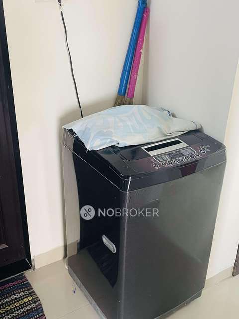 2 BHK Flat In Shiv Sai Paradise For Sale  In Majiwada