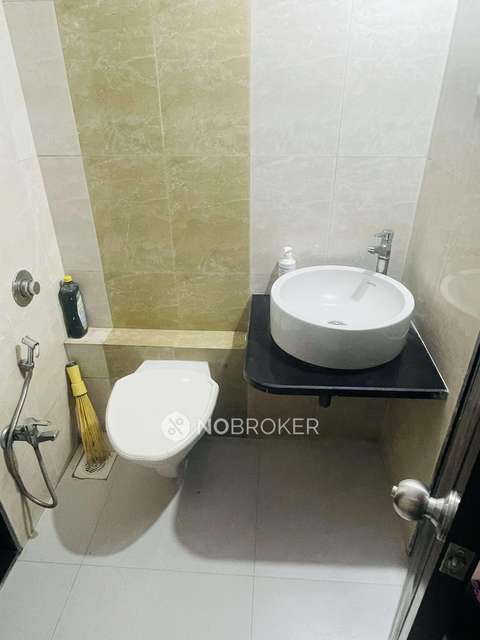 2 BHK Flat In Shiv Sai Paradise For Sale  In Majiwada