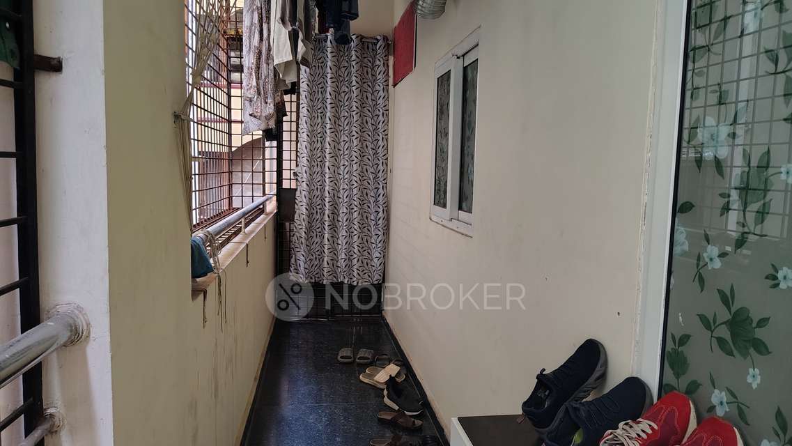 2 BHK Flat In Bandapally Nilayam For Sale  In Madhapur