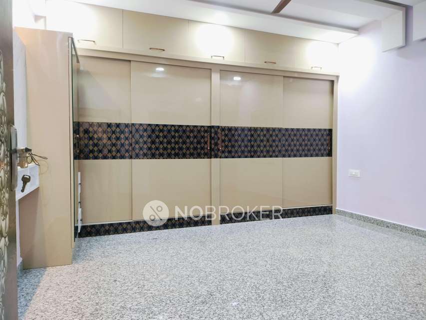 3 BHK Flat In Siri Enclave Block B  For Sale  In Jubilee Hills