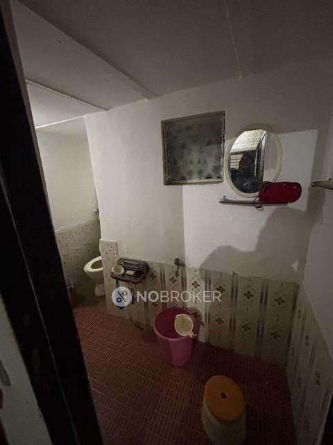 2 BHK House For Sale  In Andheri West