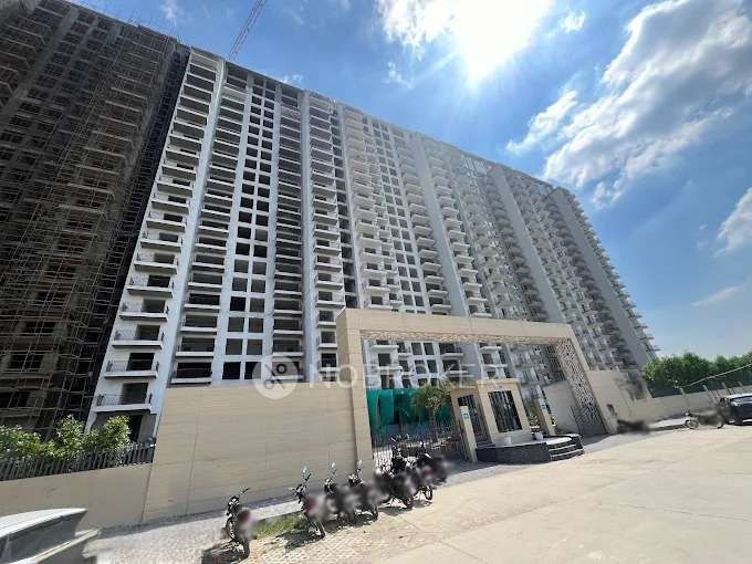 2 BHK Flat In Presidency Heights For Sale  In Yamuna Expressway