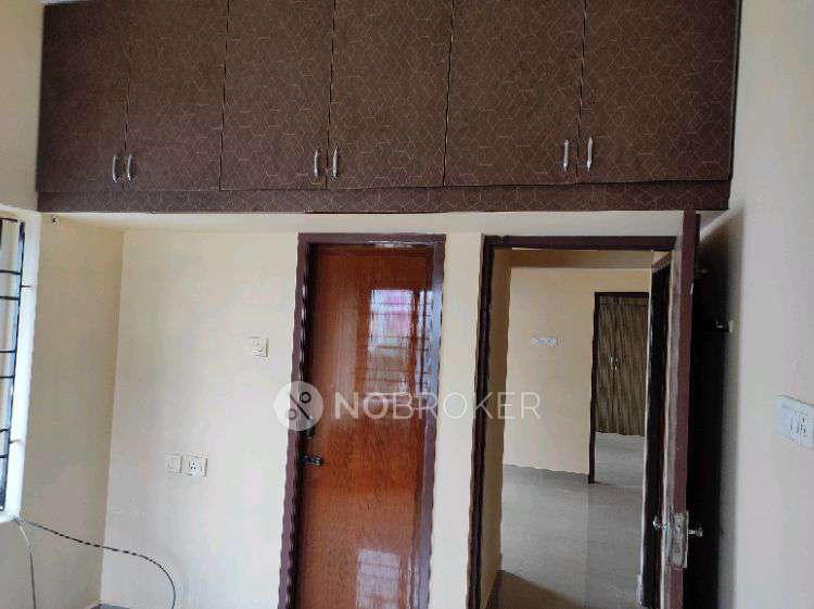 2 BHK Flat In Srm Kailash For Sale  In Thoraipakkam