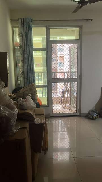 2 BHK Flat In Gaur City 12th Avenue For Sale  In 12th Avenue