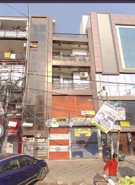 3 BHK Flat For Sale  In Mukherjee Nagar