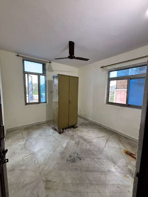 2 BHK Flat In Sheila Niwas  For Sale  In Nirankari Colony, Mukherjee Nagar