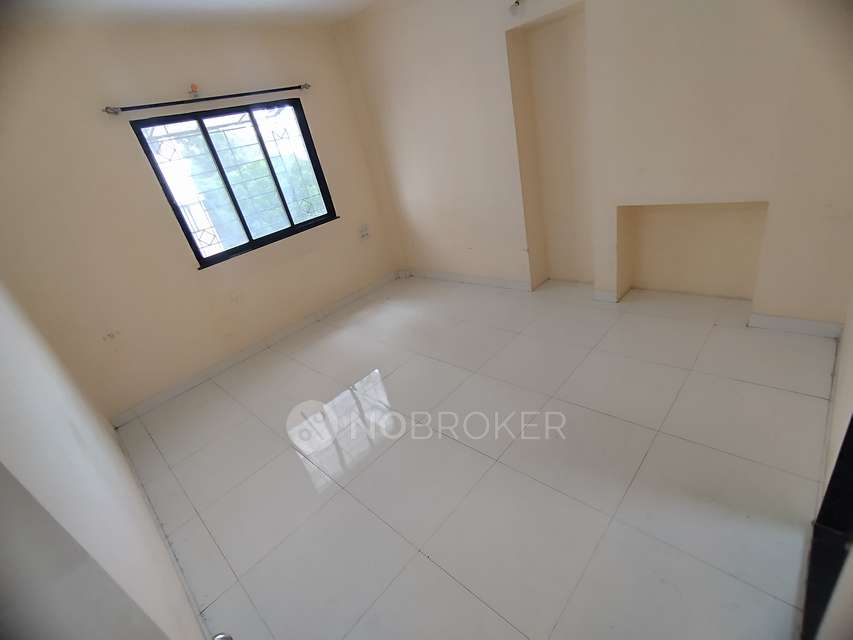 2 BHK Flat In Mahalaxmi Nagar Chs For Sale  In Bibvewadi