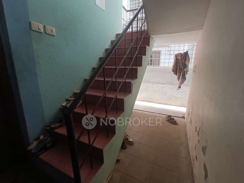 2 BHK Flat In Apartment For Sale  In Thoraipakkam