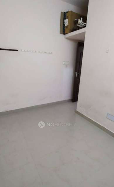 2 BHK Flat In Apartment For Sale  In Thoraipakkam