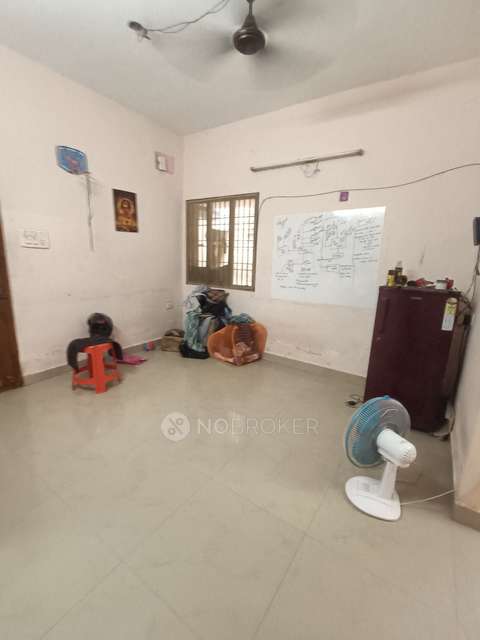 2 BHK Flat In Apartment For Sale  In Thoraipakkam