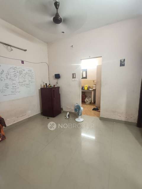 2 BHK Flat In Apartment For Sale  In Thoraipakkam