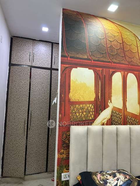 3 BHK Flat In Sb For Sale  In Rohini