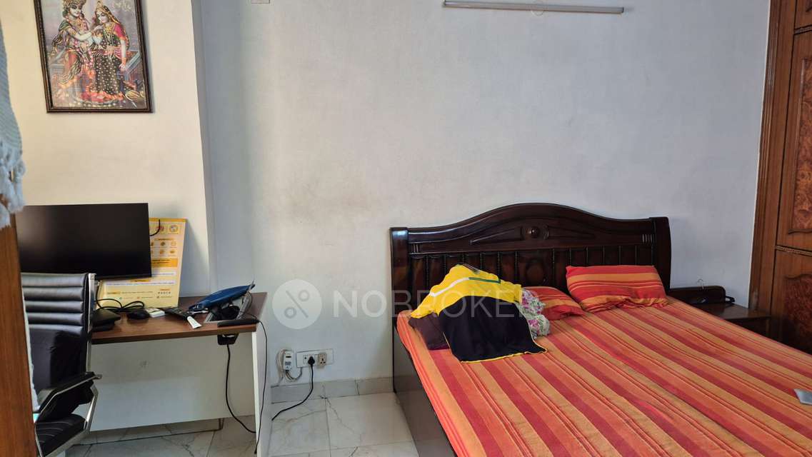 2 BHK Flat In Golden Heights Delhi, Sector 12 Dwarka, New Delhi For Sale  In Sector 12 Dwarka, New Delhi