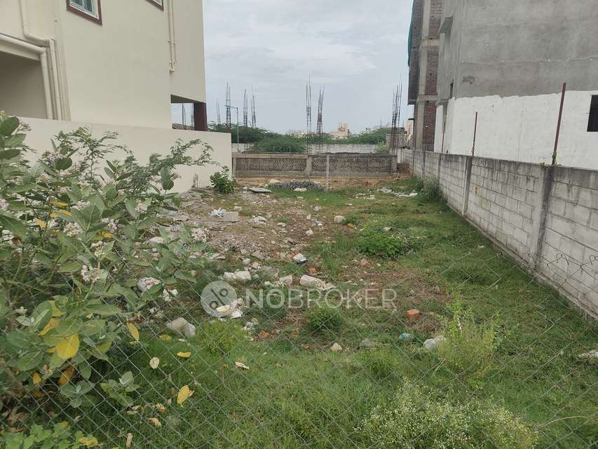 Plot For Sale  In Gerugambakkam