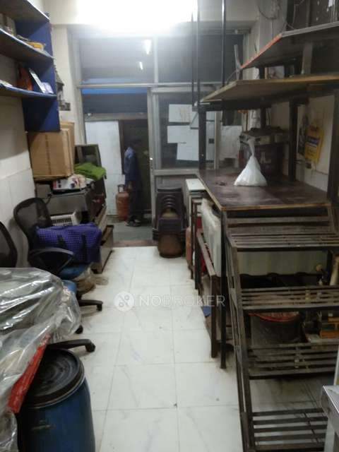 Shop in Khirki Extension, Delhi for Rent 