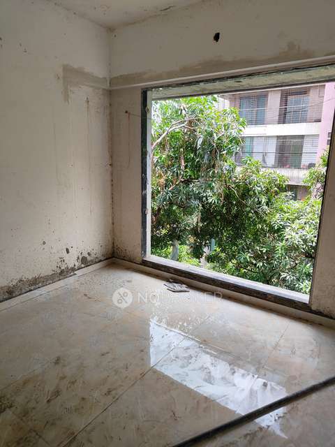 Office Space in Borivali East, Mumbai for sale 