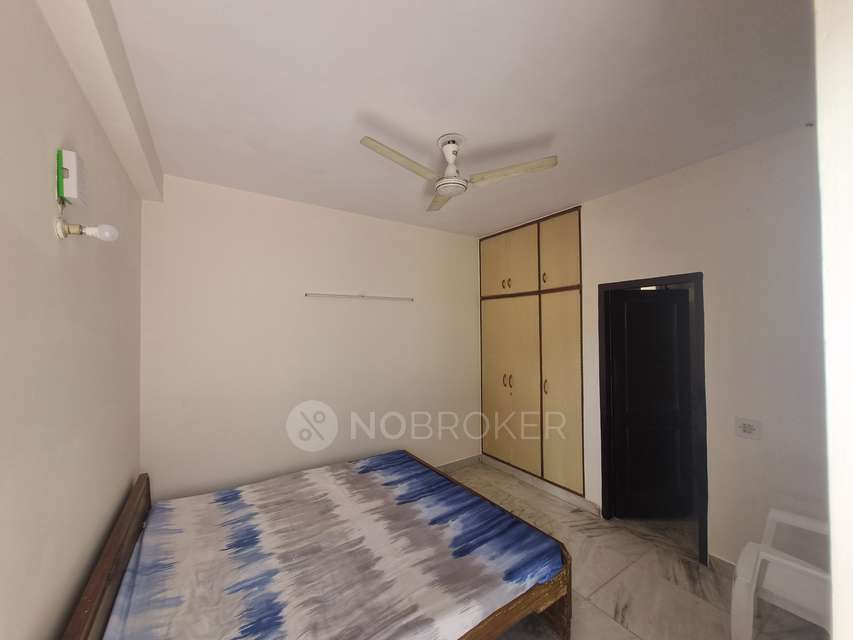 1 RK House for Rent  In Sector 31