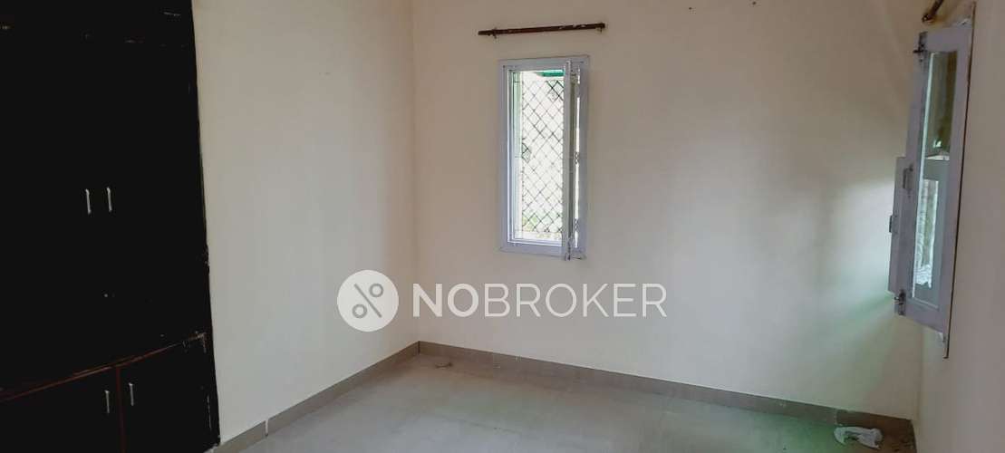 2 BHK Flat In Himgiri Apartments, Kalkaji For Sale  In Kalkaji