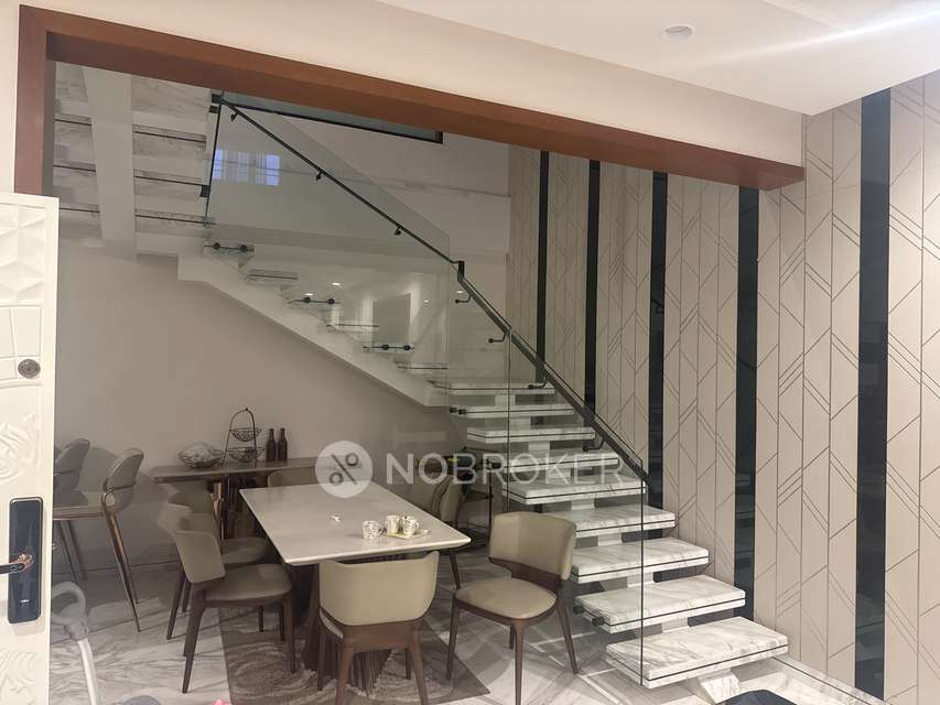 4+ BHK House For Sale  In Jayanagar