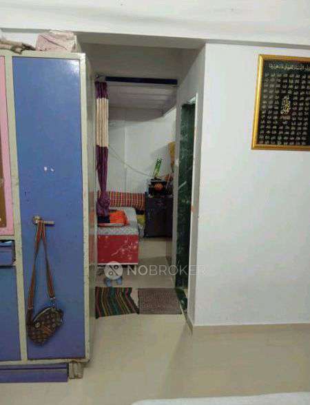 1 RK Flat In Rehmaniya Apartment For Sale  In Brahman Wadi Road
