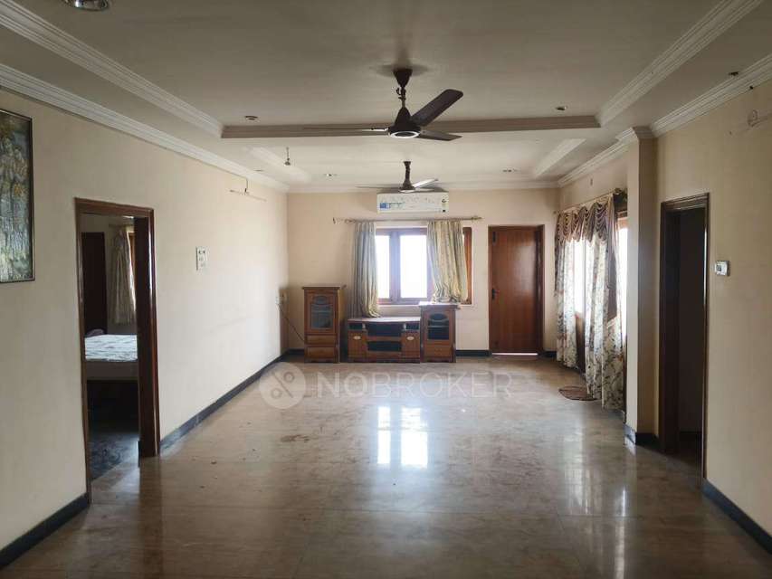 4 BHK Flat In Relaince Estate for Rent  In Khairatabad