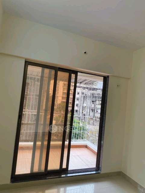 2 BHK Flat In Sumeru Tower Lokdhara Chs  For Sale  In Lokdhara E4