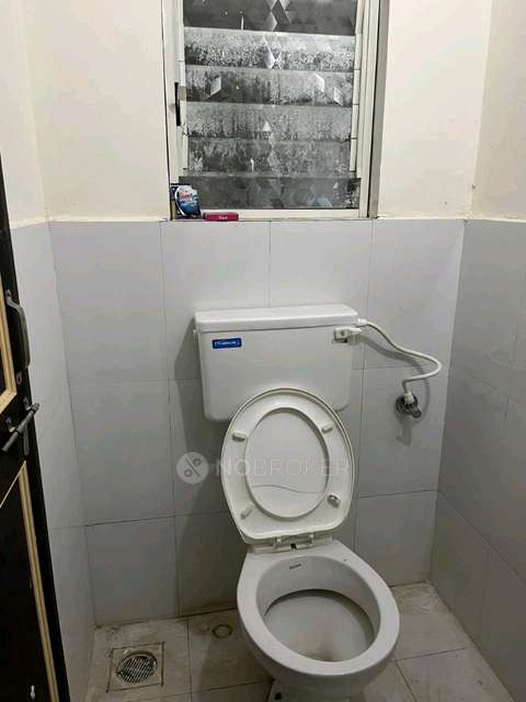 Single Room for Female In 1 BHK  In Seetadin Complex In Bavdhan