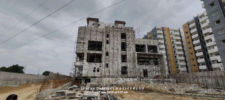 3 BHK Flat In Aparna Cyberon For Sale  In Osman Nagar