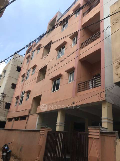 1 BHK Flat In Maraali Mansion for Rent  In Maraali Mansion