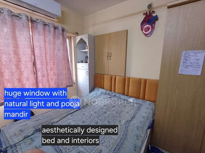 2 BHK Flat In Romell Peyton Place, Santacruz East For Sale  In Peyton Palace