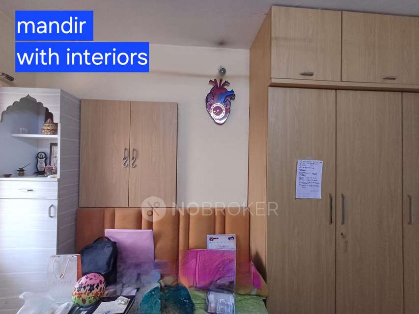 2 BHK Flat In Romell Peyton Place, Santacruz East For Sale  In Peyton Palace