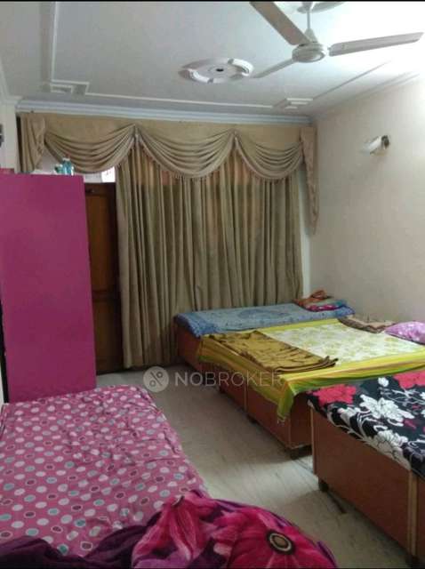 PG for Girls in Rajouri Garden