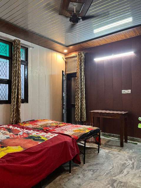 PG for Anyone in Road No. 20