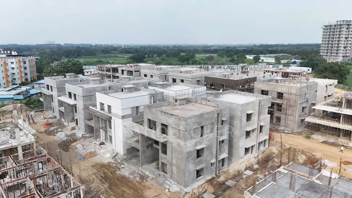 4+ BHK Villa In Supardha Greethika  For Sale  In  Kollur