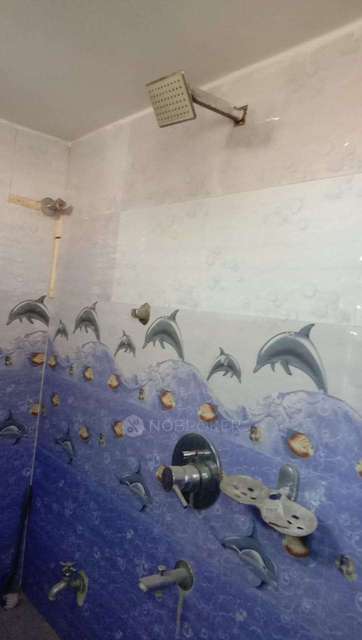 4 BHK Flat In Sandalone Building For Sale  In Yellamma Banda,