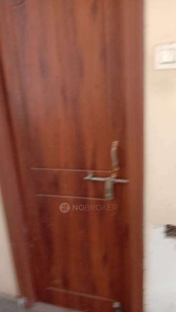 4 BHK Flat In Sandalone Building For Sale  In Yellamma Banda,