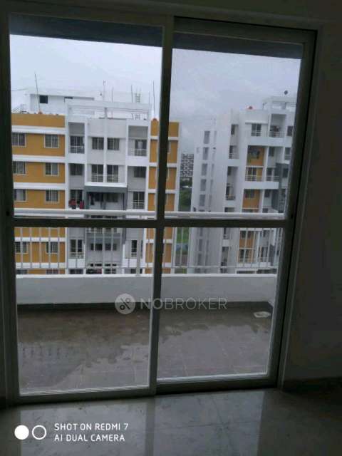 2 BHK Flat In Pristine Greens for Rent  In Moshi