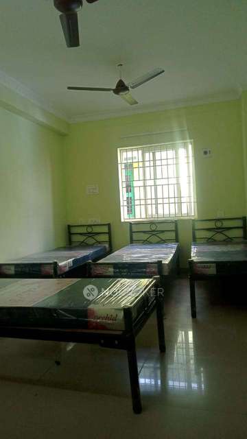 PG for Girls in Chorampet