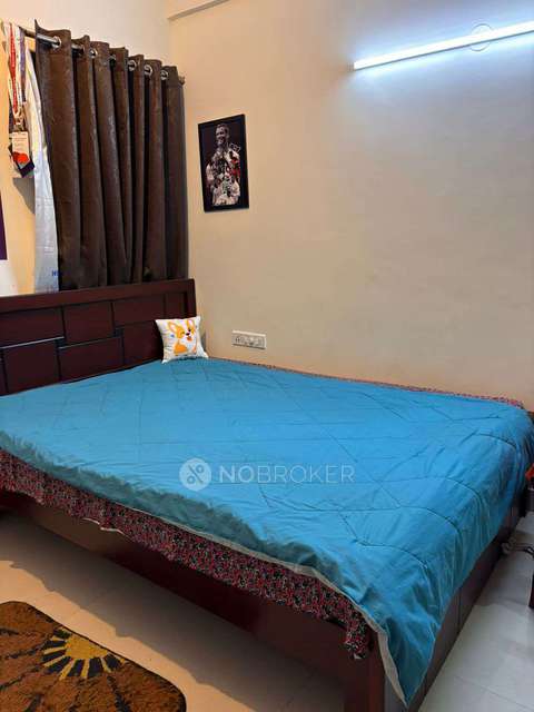 Single Room for Male In 3 BHK  In Stand Alone Building In Btm 2nd Stage,