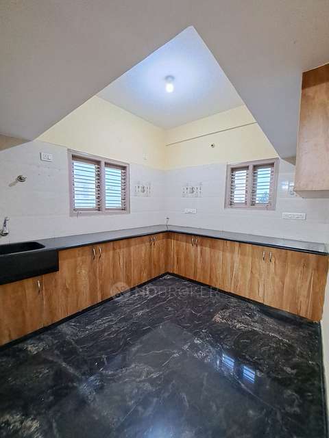 4+ BHK House For Sale  In Laggere