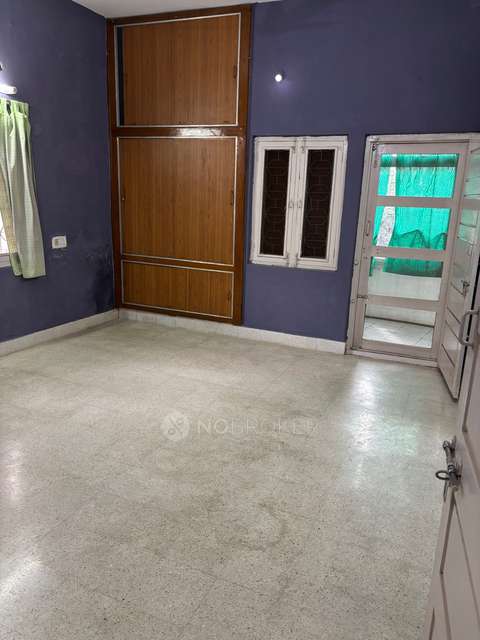 2 BHK Flat In Indralok Complex For Sale  In St Johns Rd