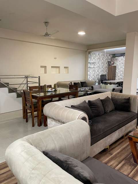 4 BHK Villa In Eros Garden Villas For Sale  In Sector 39