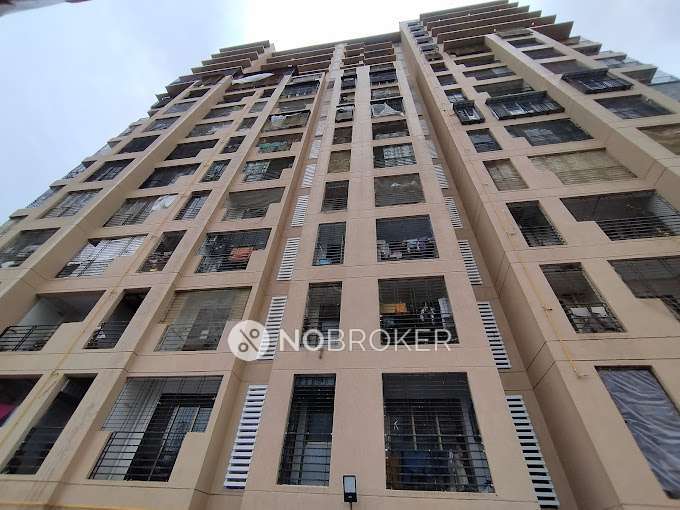 2 BHK Flat In Nirala Crystal Height For Sale  In Borivali East
