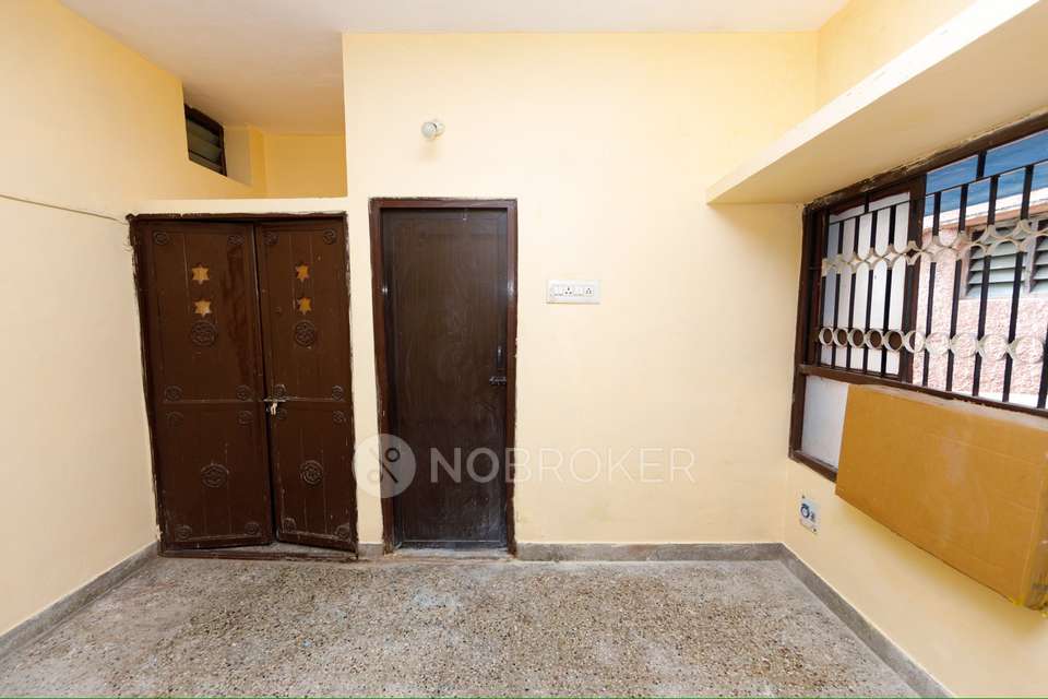 2 BHK Flat In Durgalakshmi Flats Pammal For Sale  In Pammal