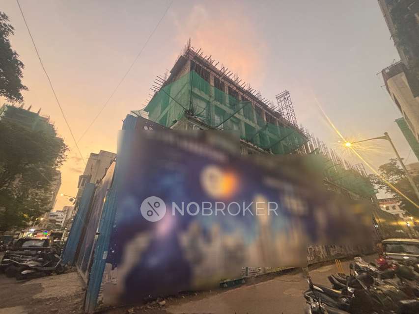 Shop in Reliance Hospital Main/emergency Entry, Mumbai for sale 