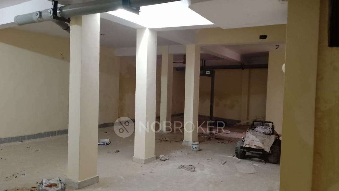 1 RK Flat for Rent  In Sarai Kale Khan