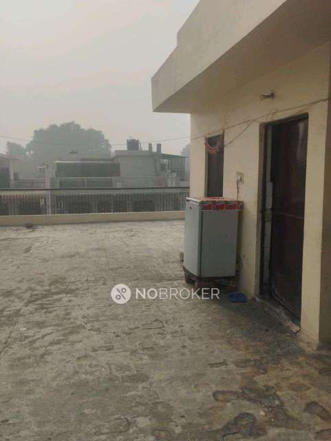 1 BHK Flat In Standalone Building  for Rent  In Shastri Nagar