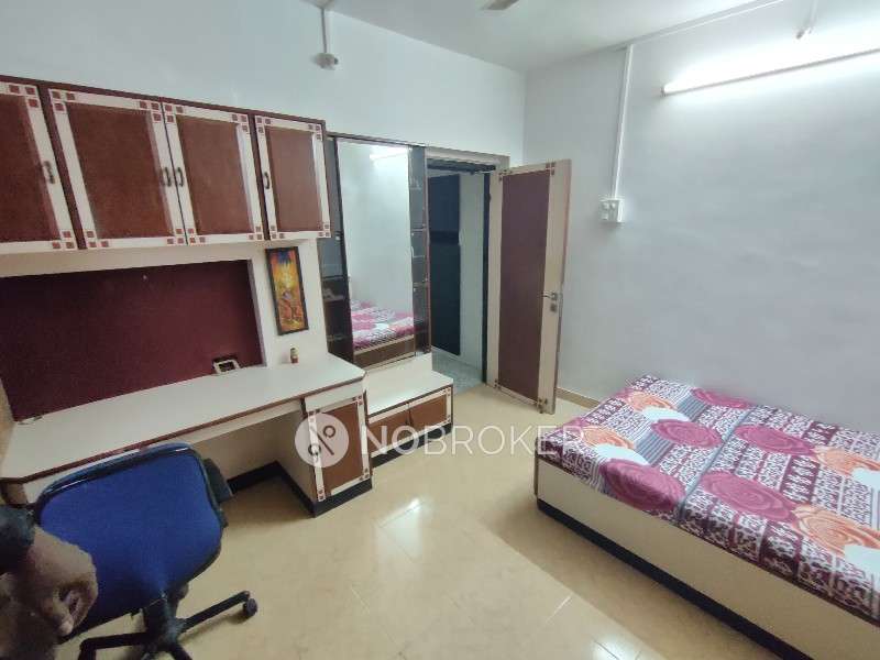 1 BHK Flat In Saurabh Chs For Sale  In Mulund East